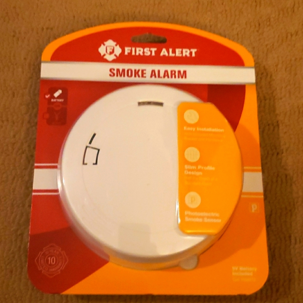 First Alert  smoke Alarm